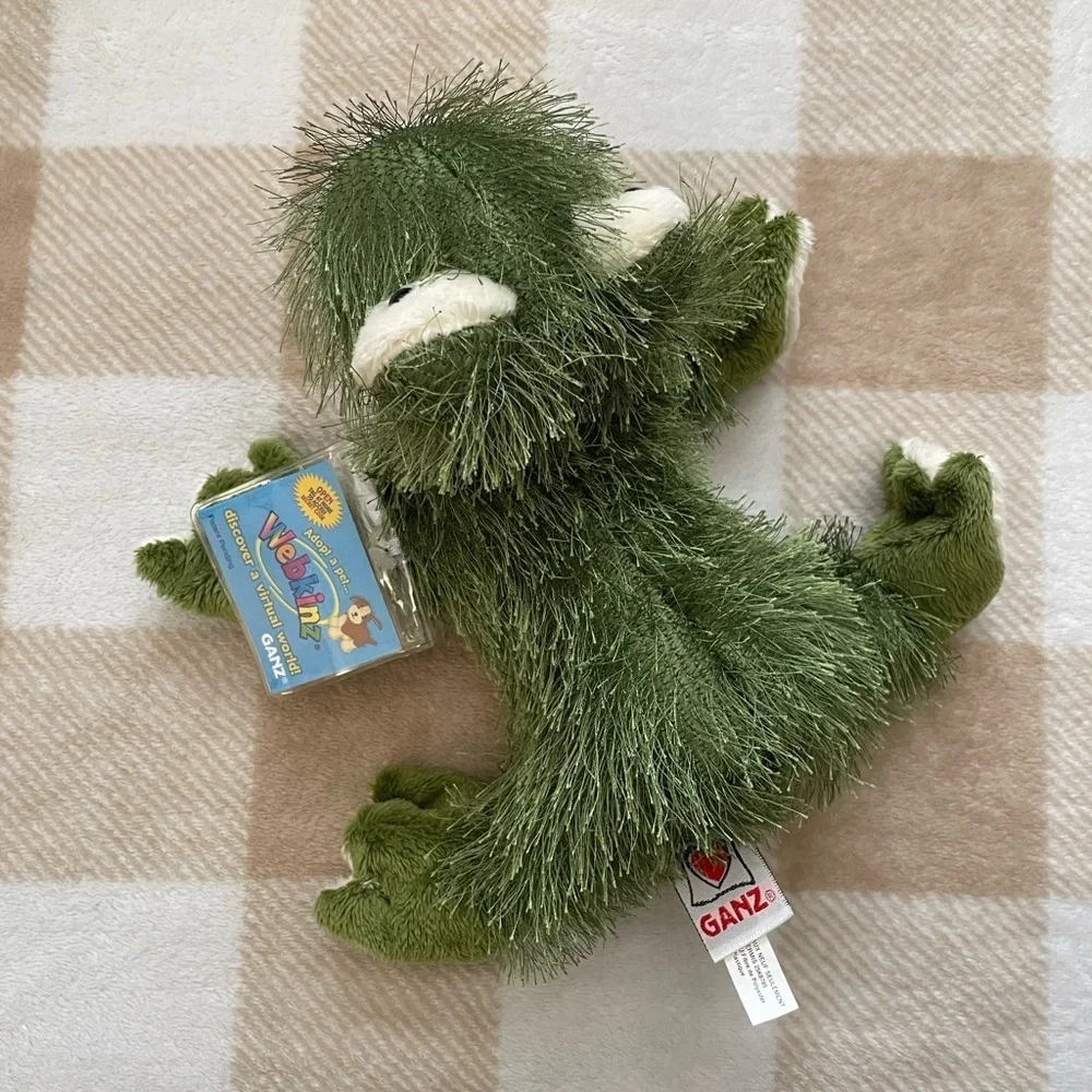 Lot of 11 Webkinz toys, Cats, Dogs, Racoon, and Monkey. Only the frog has a code